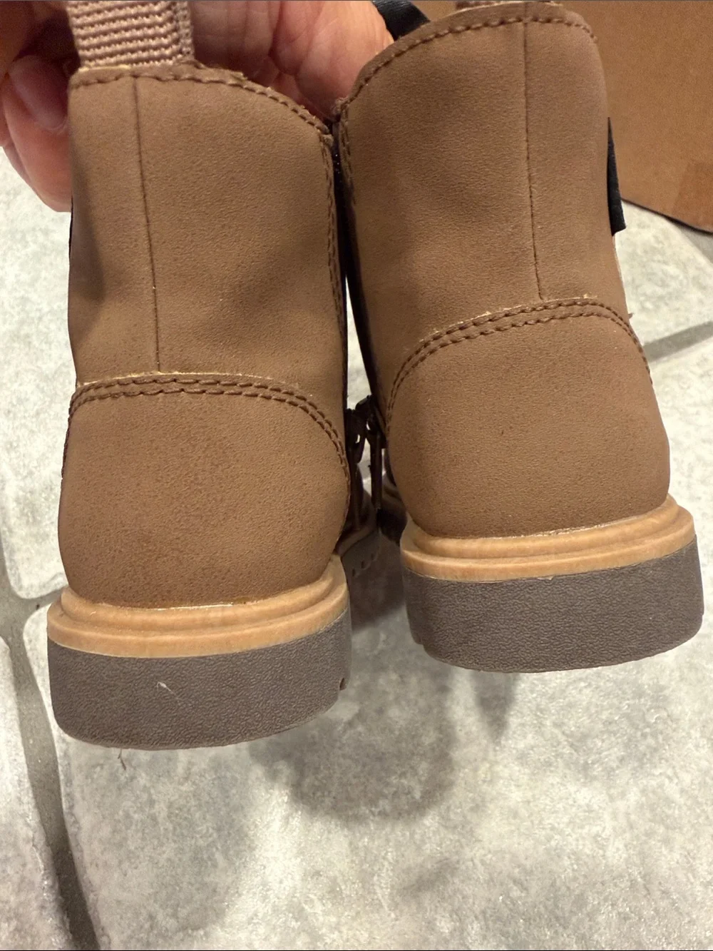 Waterproof little kids Brown Faux-Fur Lined Ankle Boots size 5.5